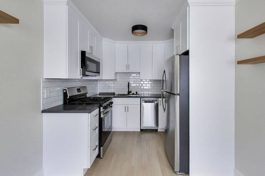 Apartment for rent at 1249 Oak Grove Ave #4, Burlingame, CA 94010