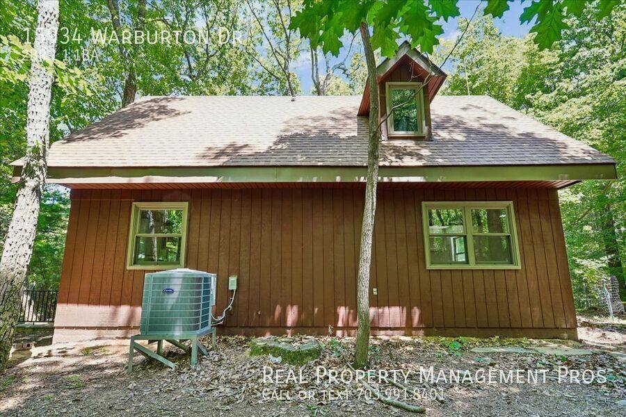 House for rent at 15934 Warburton Dr, Haymarket, VA 20169