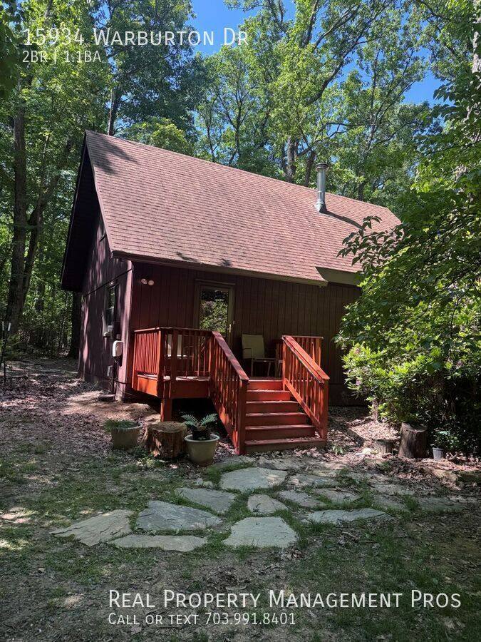 House for rent at 15934 Warburton Dr, Haymarket, VA 20169