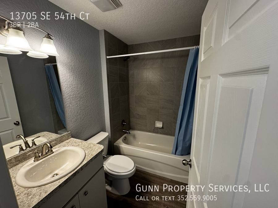 House for rent at 13705 SE 54th Court, Summerfield, FL 34491