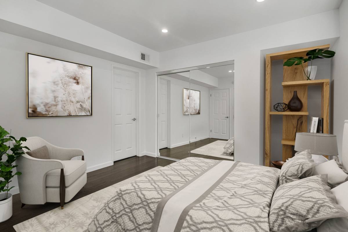 Apartment for rent at 1055 S Bedford St, Los Angeles, CA 90035
