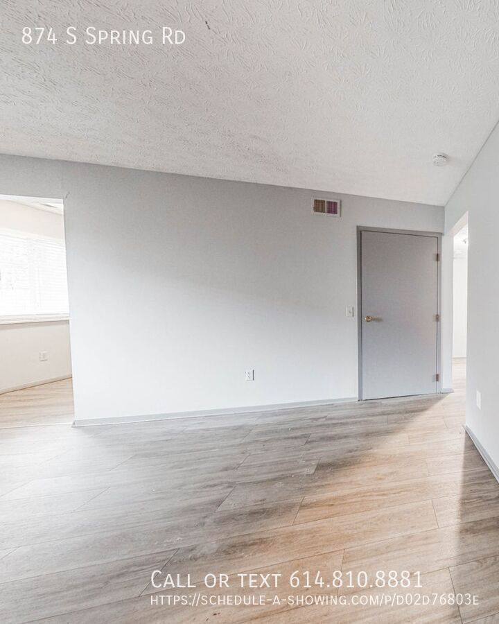 Apartment for rent at 874 S Spring Rd, Westerville, OH 43081