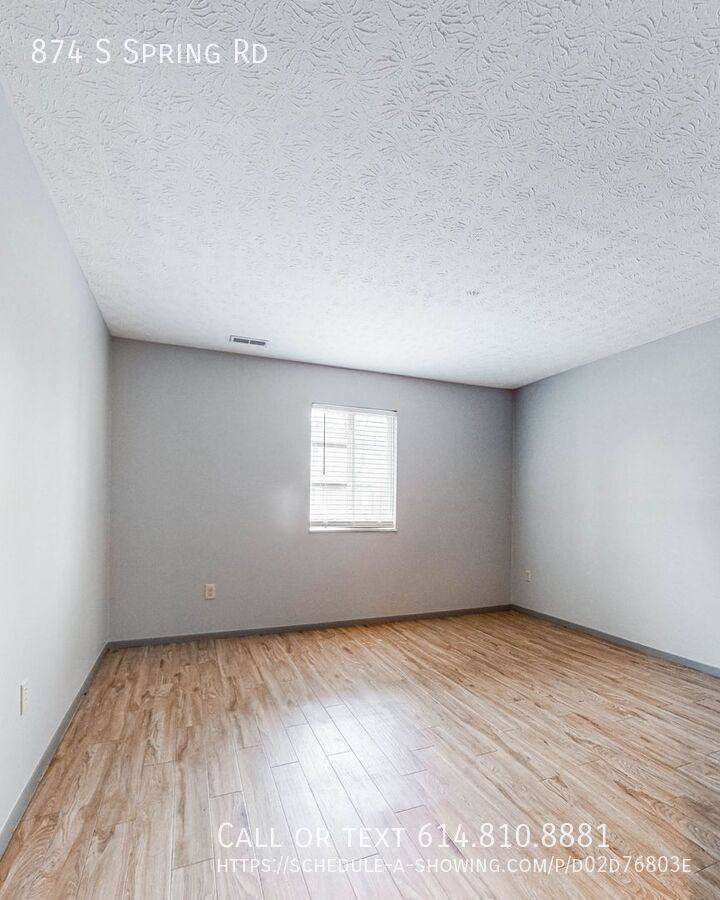 Apartment for rent at 874 S Spring Rd, Westerville, OH 43081