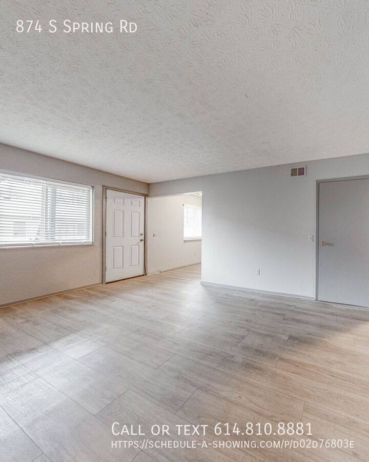 Apartment for rent at 874 S Spring Rd, Westerville, OH 43081
