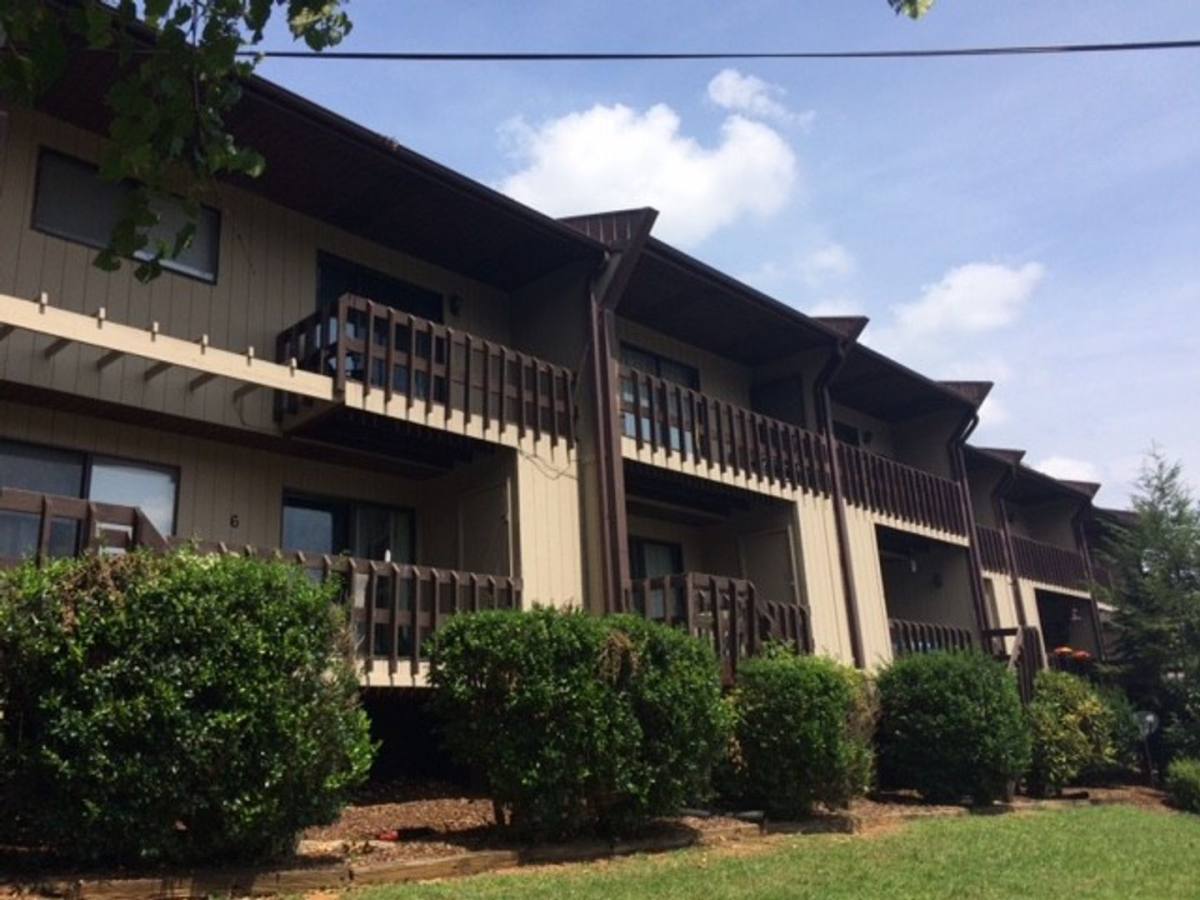 Apartment for rent at 149 E Highland Rd, Johnson City, TN 37601