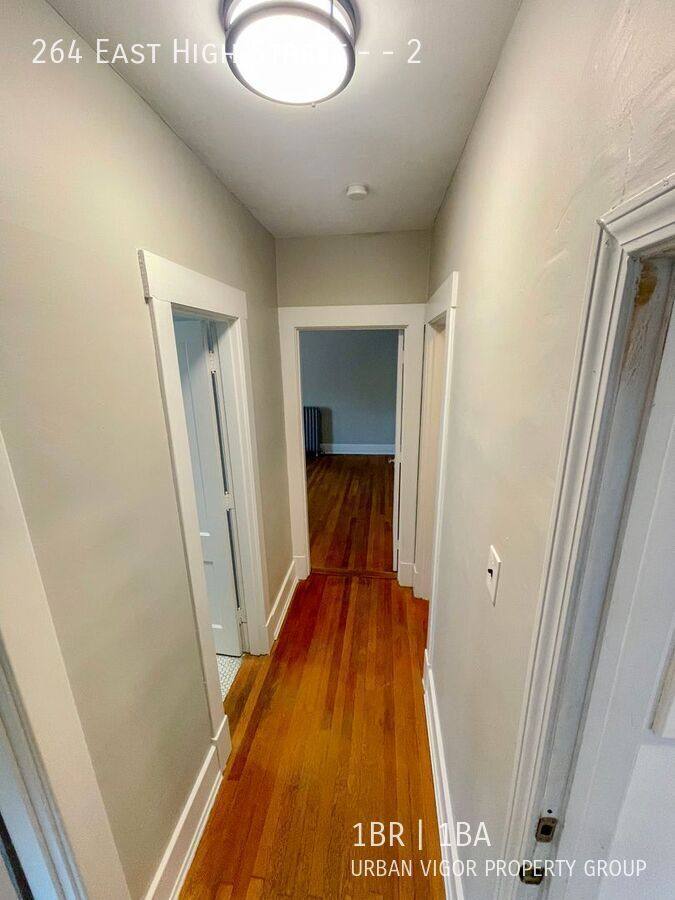 Apartment for rent at 264 E High St #2, Lexington, KY 40507