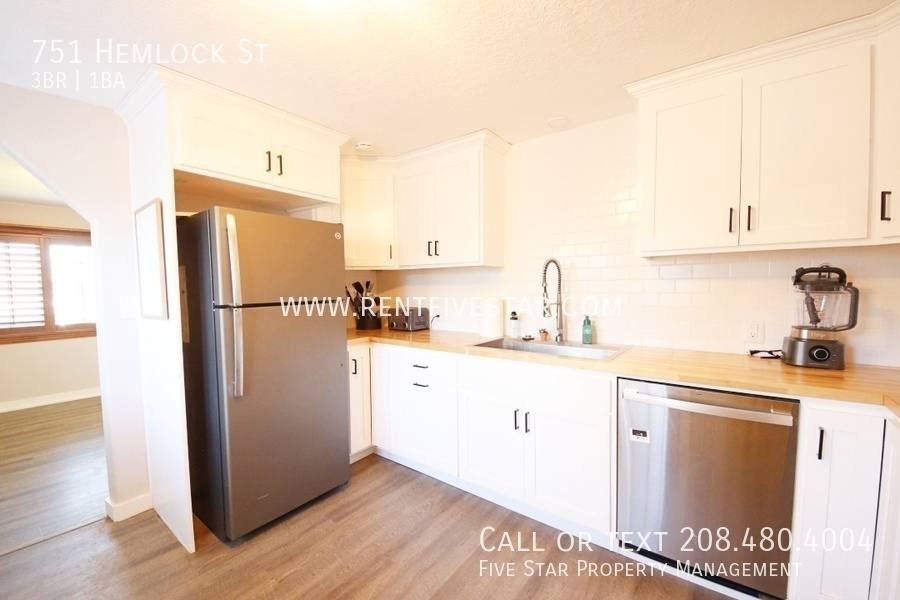 House for rent at 751 Hemlock St, Pocatello, ID 83201