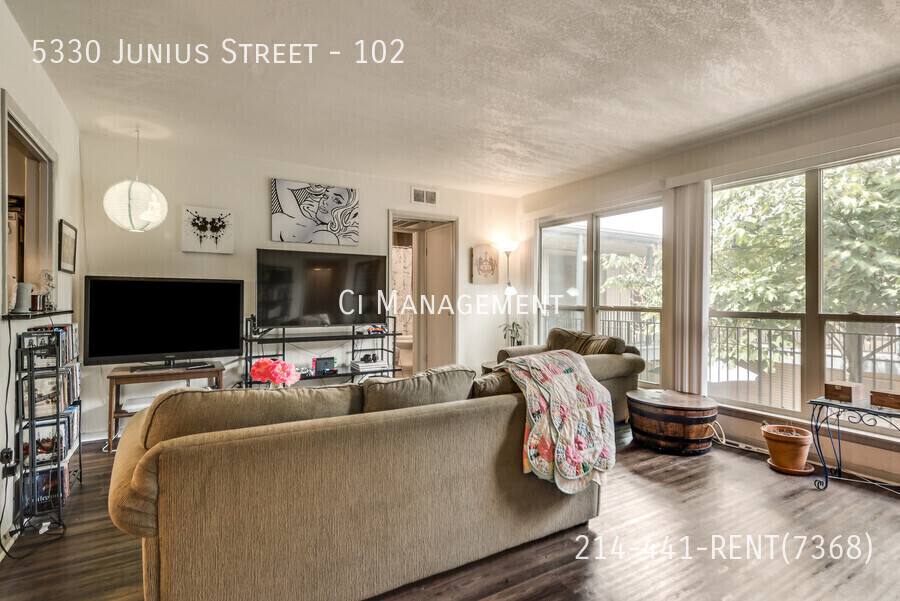 Apartment for rent at 5330 Junius St #102, Dallas, TX 75214