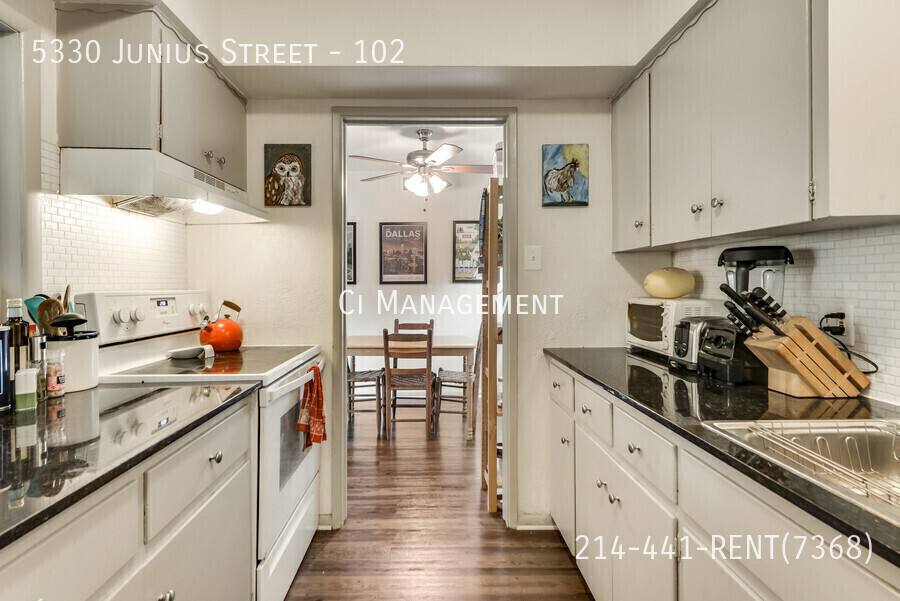 Apartment for rent at 5330 Junius St #102, Dallas, TX 75214