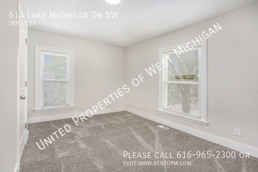 House for rent at 614 Lake Michigan Dr NW, Grand Rapids, MI 49504