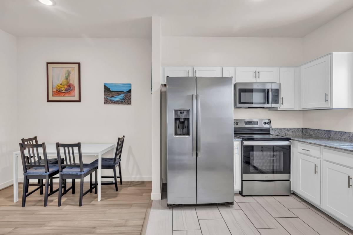 Townhouse for rent at 2272 W Harmont Dr, Phoenix, AZ 85021