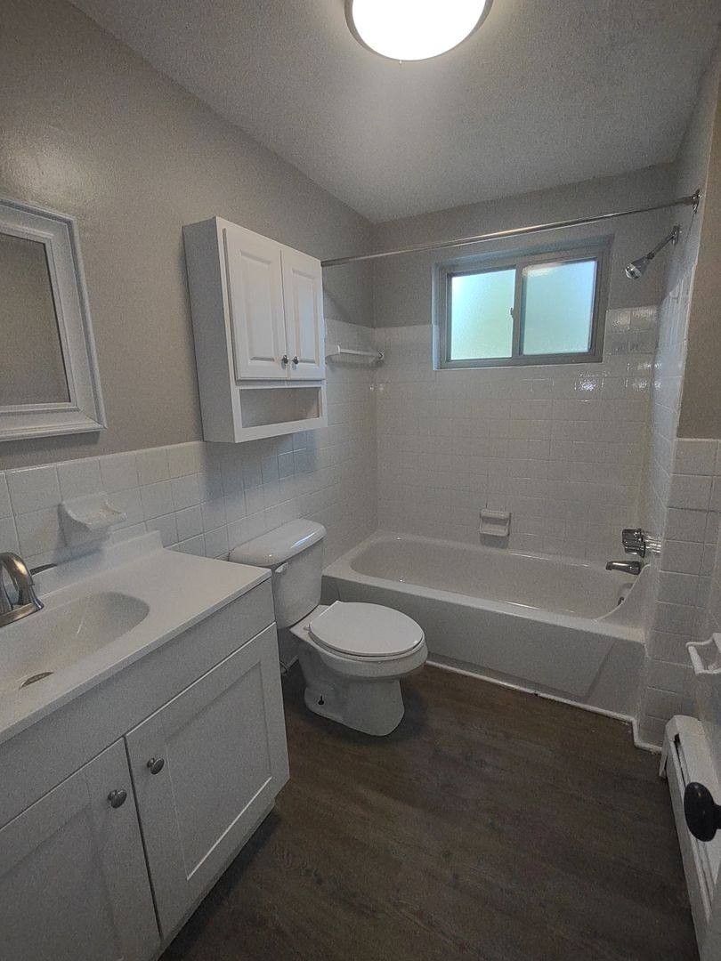 Apartment for rent at 14411 Triskett Rd, Cleveland, OH 44111