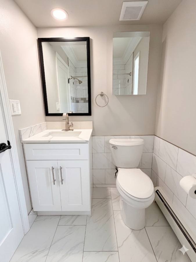 Apartment for rent at 4925 Fairview Ave #9, Downers Grove, IL 60515