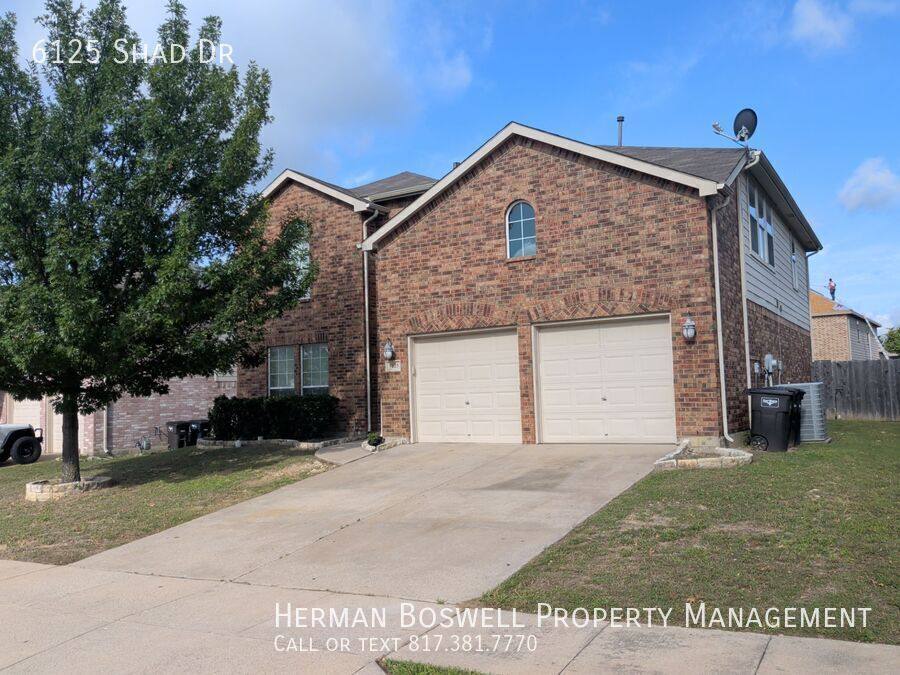 House for rent at 6125 Shad Dr, Fort Worth, TX 76179