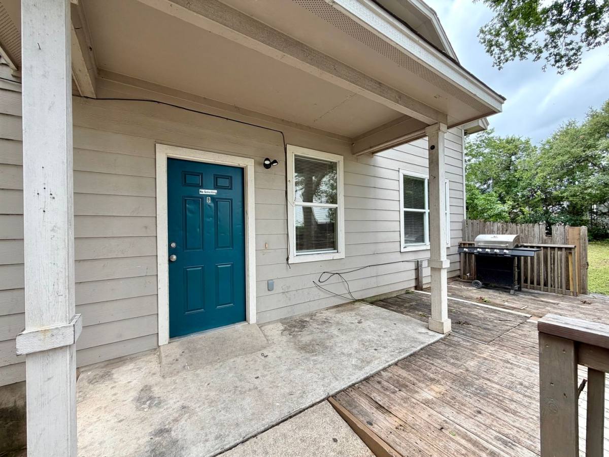 Apartment for rent at 7002 Bennett Ave, Austin, TX 78752