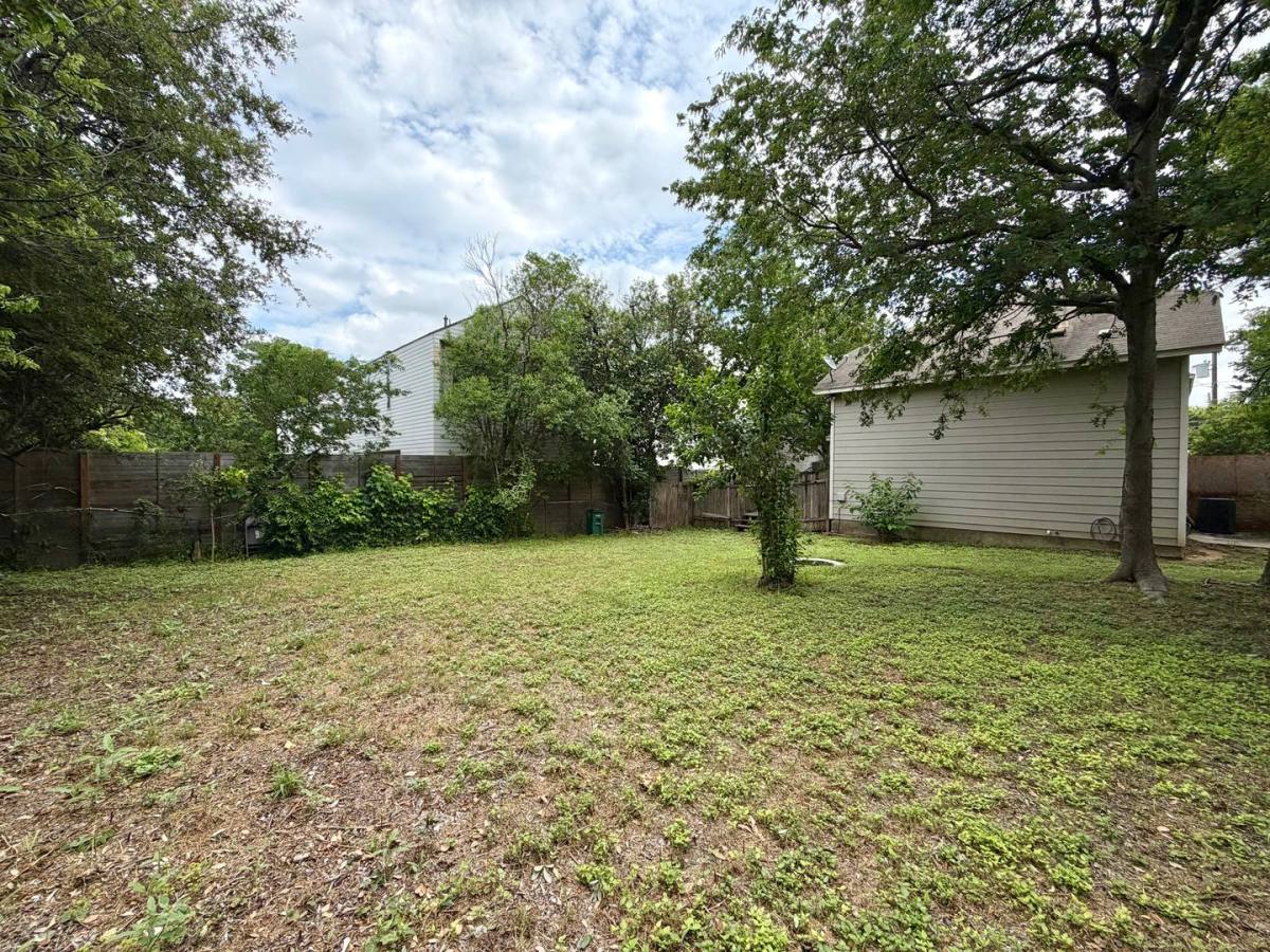 Apartment for rent at 7002 Bennett Ave, Austin, TX 78752