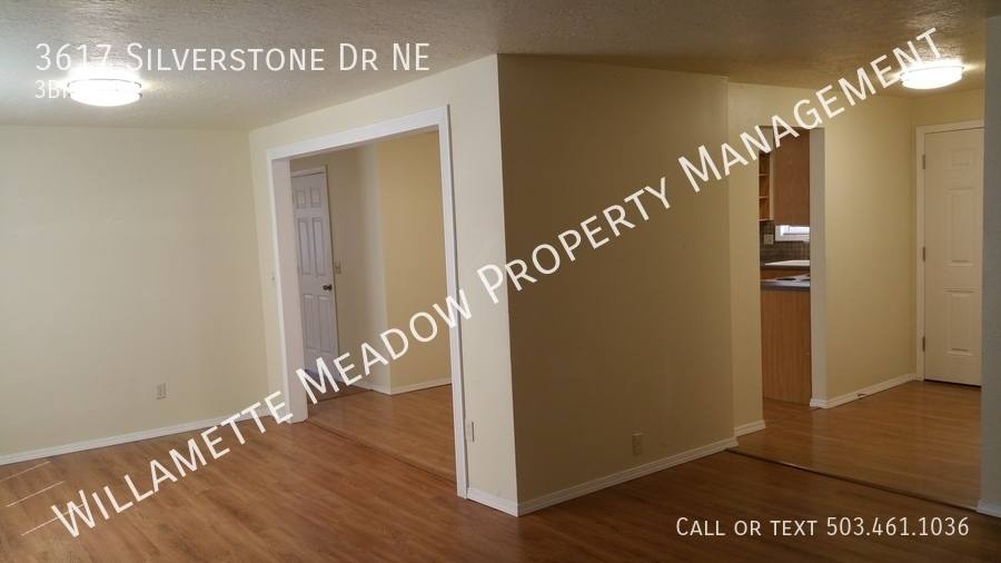 House for rent at 3617 Silverstone Dr NE, Salem, OR 97305
