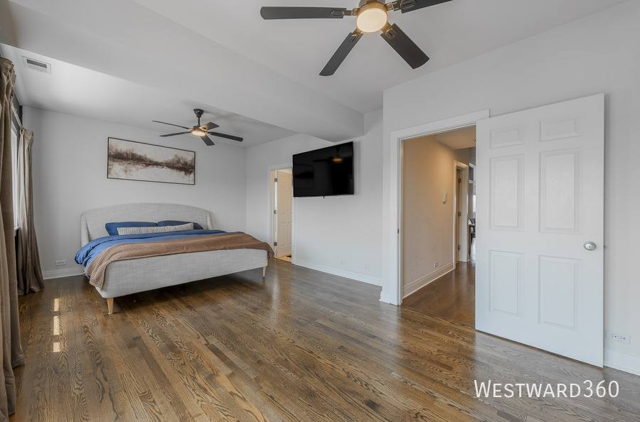 Condo for rent at 2033 W Superior St #4W, Chicago, IL 60612