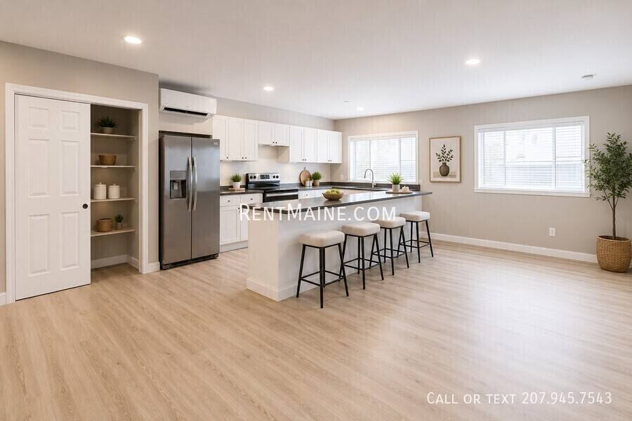 Apartment for rent at 5 Jefferson Way #1B, Ellsworth, ME 04605