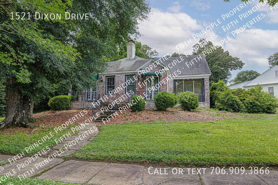 Apartment for rent at 1521 Dixon Dr, Columbus, GA 31906