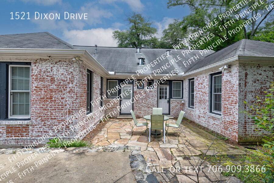 Apartment for rent at 1521 Dixon Dr, Columbus, GA 31906