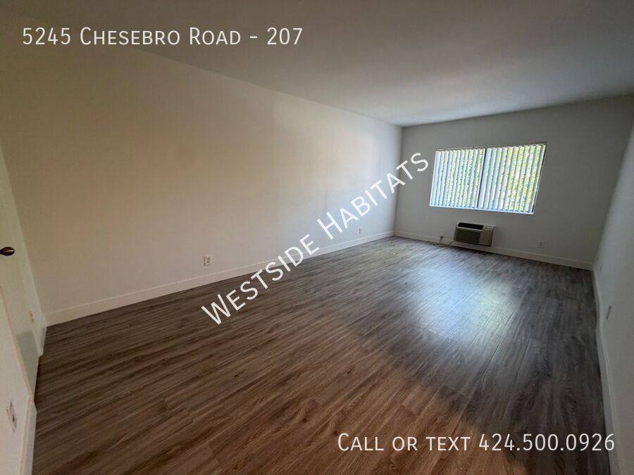 Apartment for rent at 5245 Chesebro Rd #207, Agoura Hills, CA 91301