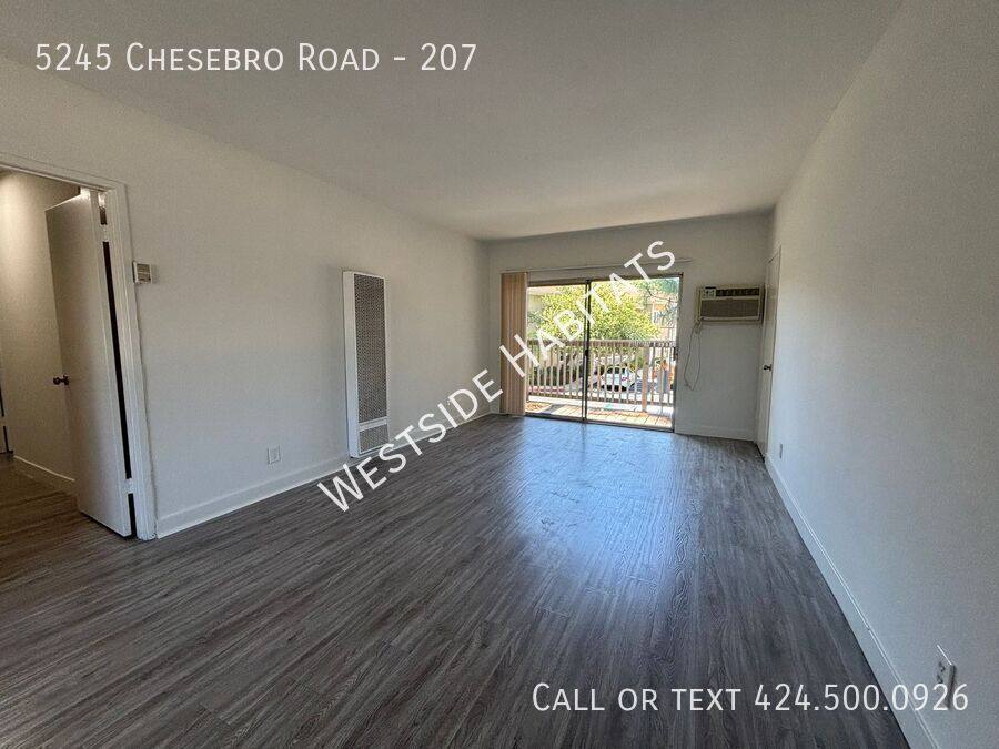 Apartment for rent at 5245 Chesebro Rd #207, Agoura Hills, CA 91301
