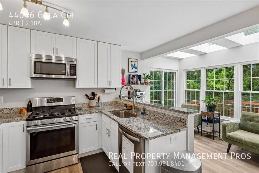 Townhouse for rent at 44046 Gala Circle, Ashburn, VA 20147