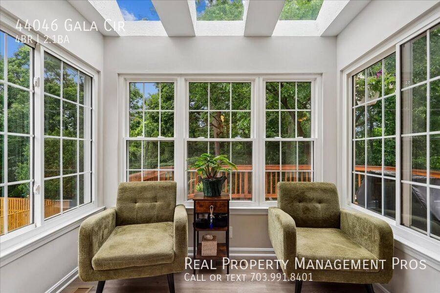 Townhouse for rent at 44046 Gala Circle, Ashburn, VA 20147