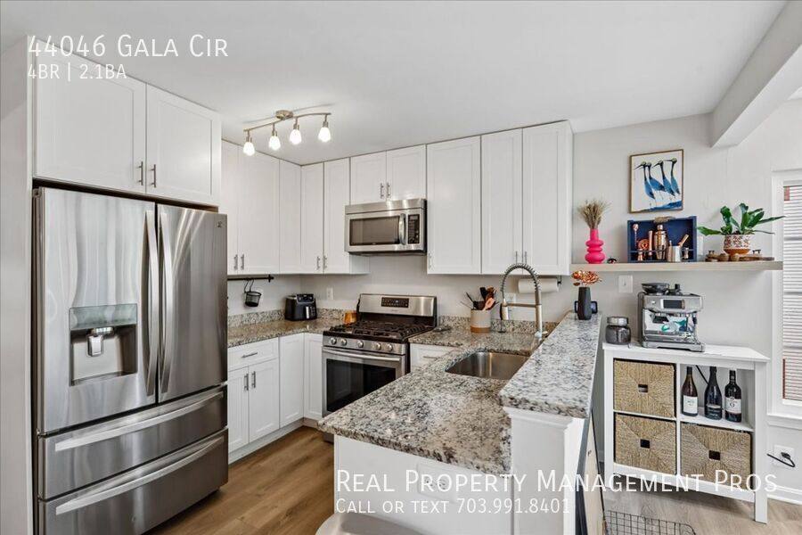 Townhouse for rent at 44046 Gala Circle, Ashburn, VA 20147
