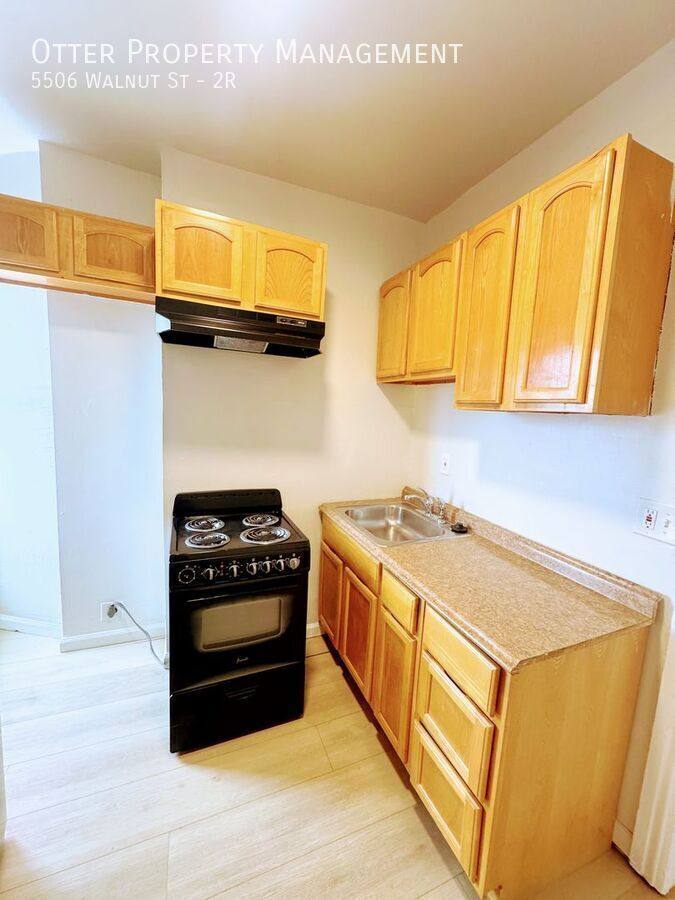Apartment for rent at 5506 Walnut St #2R, Philadelphia, PA 19139