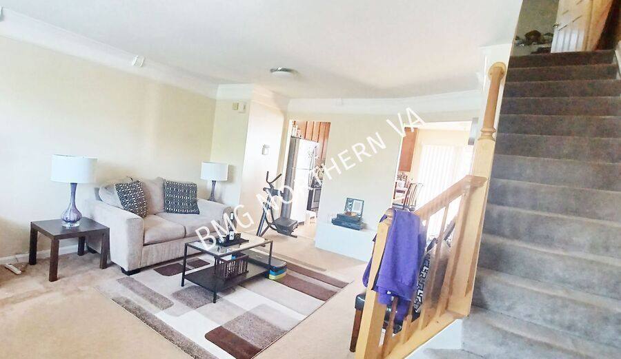 Townhouse for rent at 12341 Newcastle Loop, Woodbridge, VA 22192