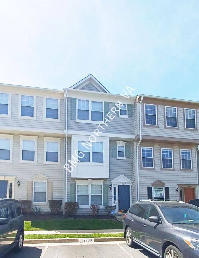 Townhouse for rent at 12341 Newcastle Loop, Woodbridge, VA 22192