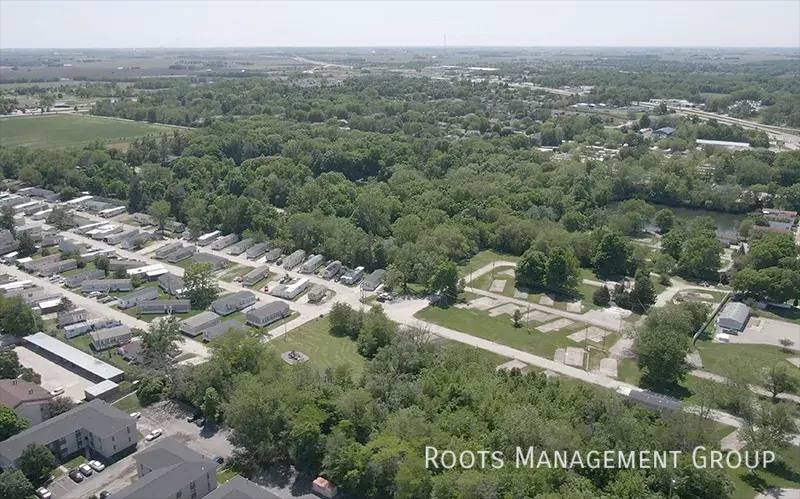 Apartment for rent at 11 Ronald Dr #R11, Bloomington, IL 61704