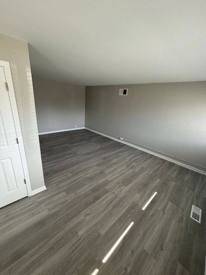 Apartment for rent at 760 Main St #L, Antioch, IL 60002