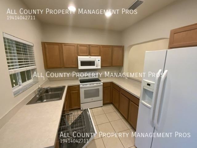 Townhouse for rent at 12928 Tigers Eye Dr, Venice, FL 34292
