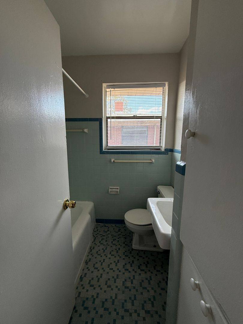 Apartment for rent at 3114 Belden Circle, Jacksonville, FL 32207