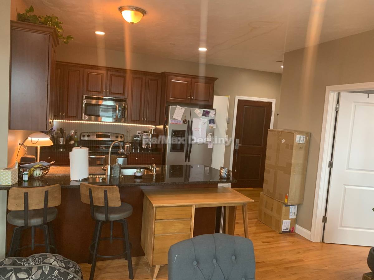 Apartment for rent at 100 Fellsway W, Somerville, MA 02145