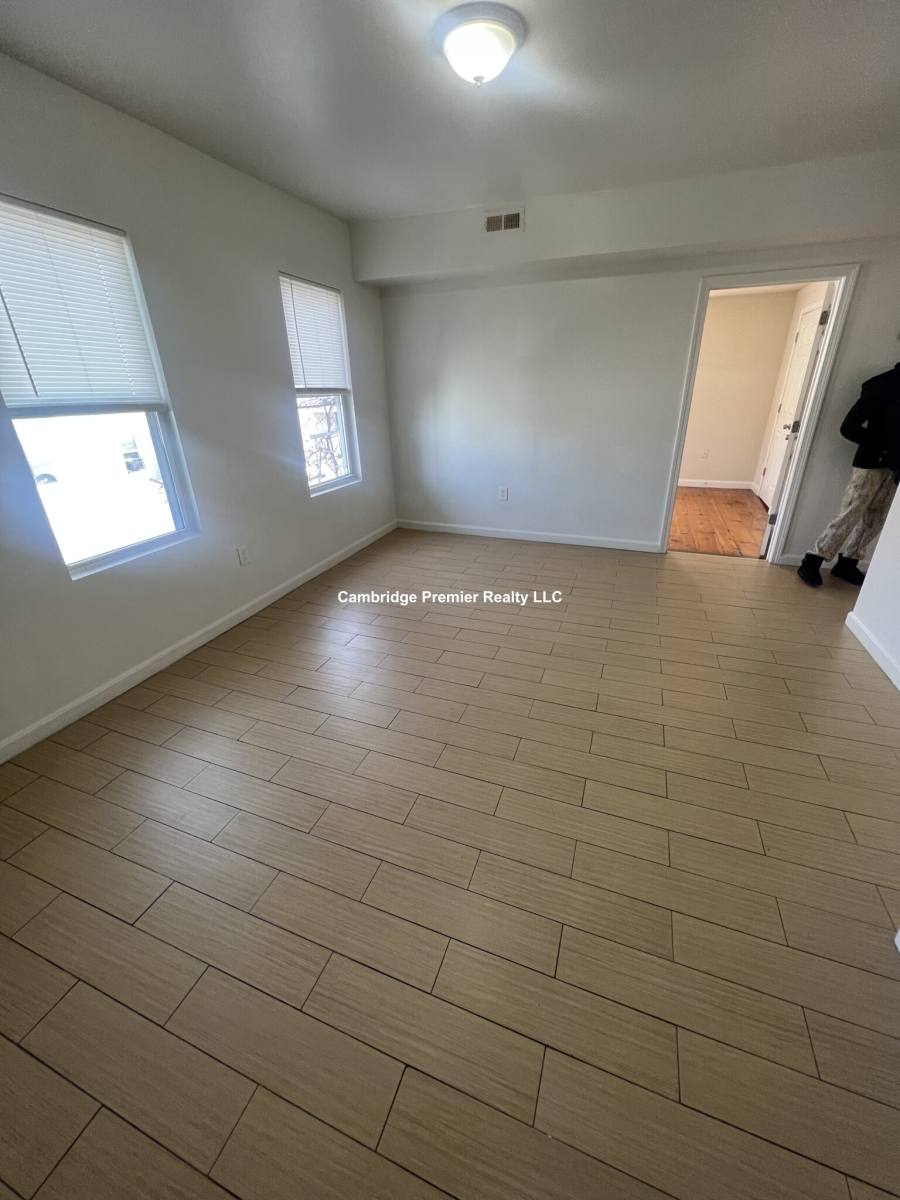 Apartment for rent at 16 Union St, Lowell, MA 01852