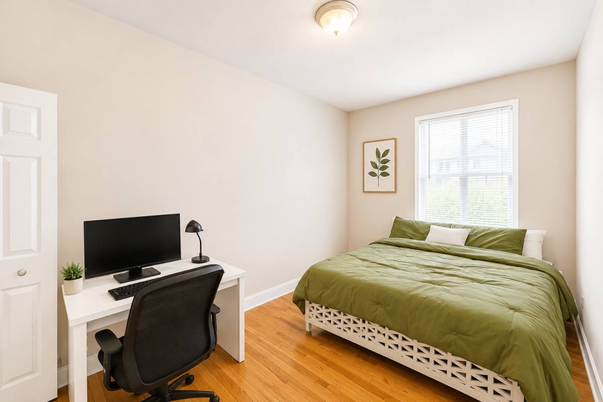 Apartment for rent at 3001 N Central Park Ave, Chicago, IL 60618