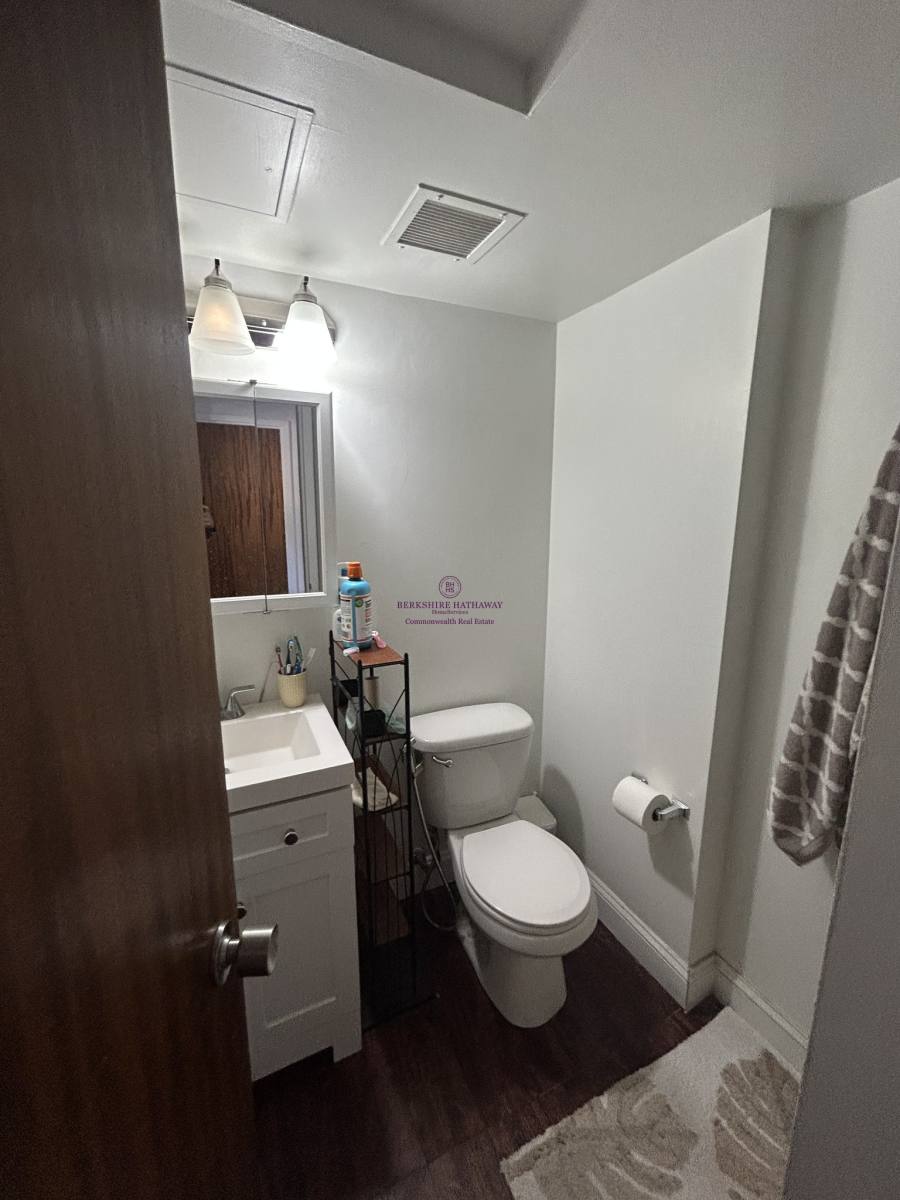 Apartment for rent at 872 Mass Ave #301, Cambridge, MA 02139