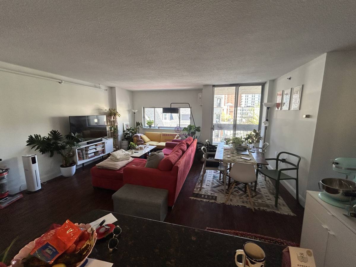 Apartment for rent at 872 Mass Ave #301, Cambridge, MA 02139