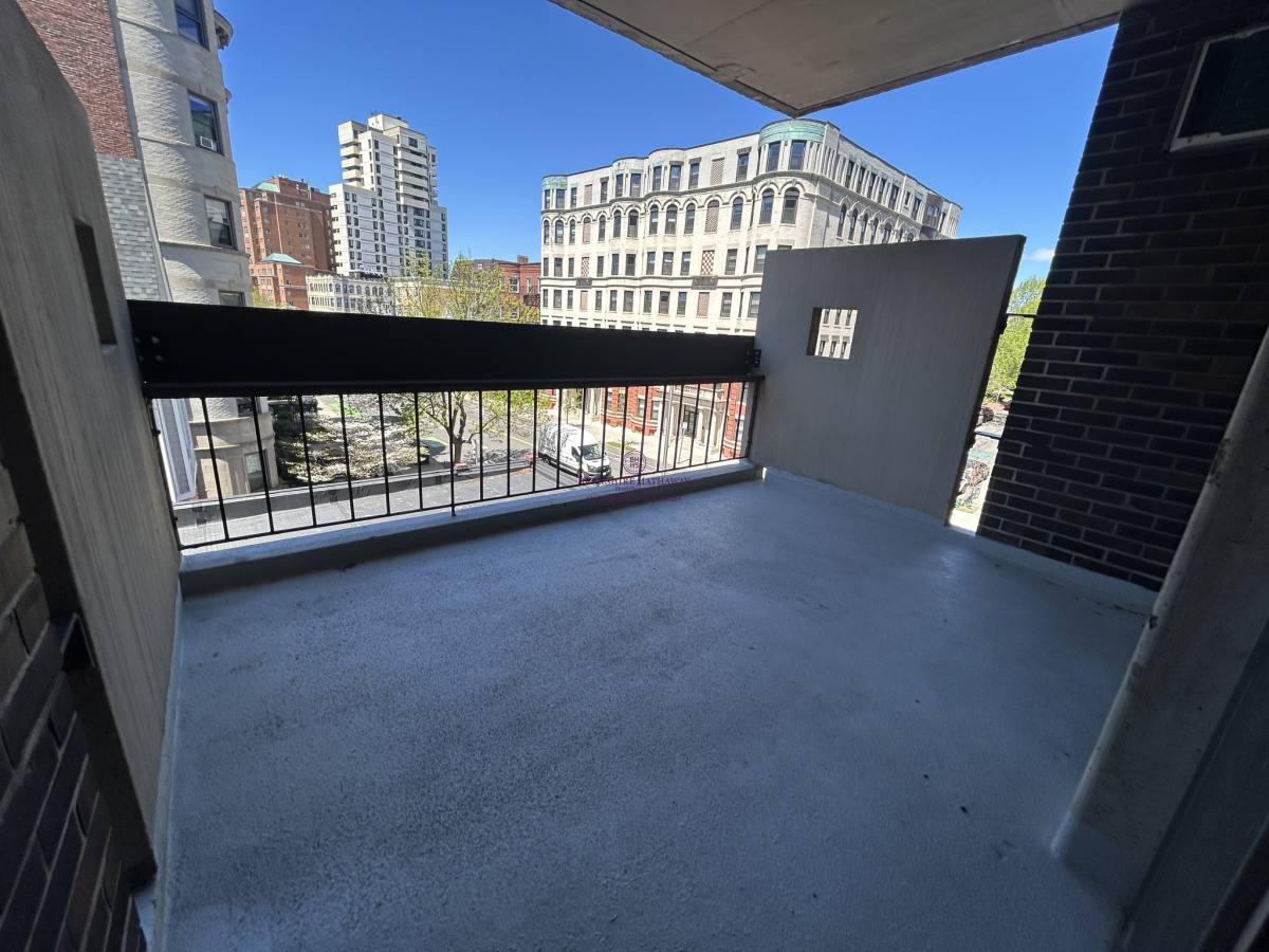 Apartment for rent at 872 Mass Ave #301, Cambridge, MA 02139
