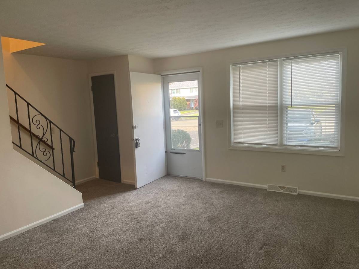 Apartment for rent at 7630-88 Stuhldreher, Massillon, OH 44646