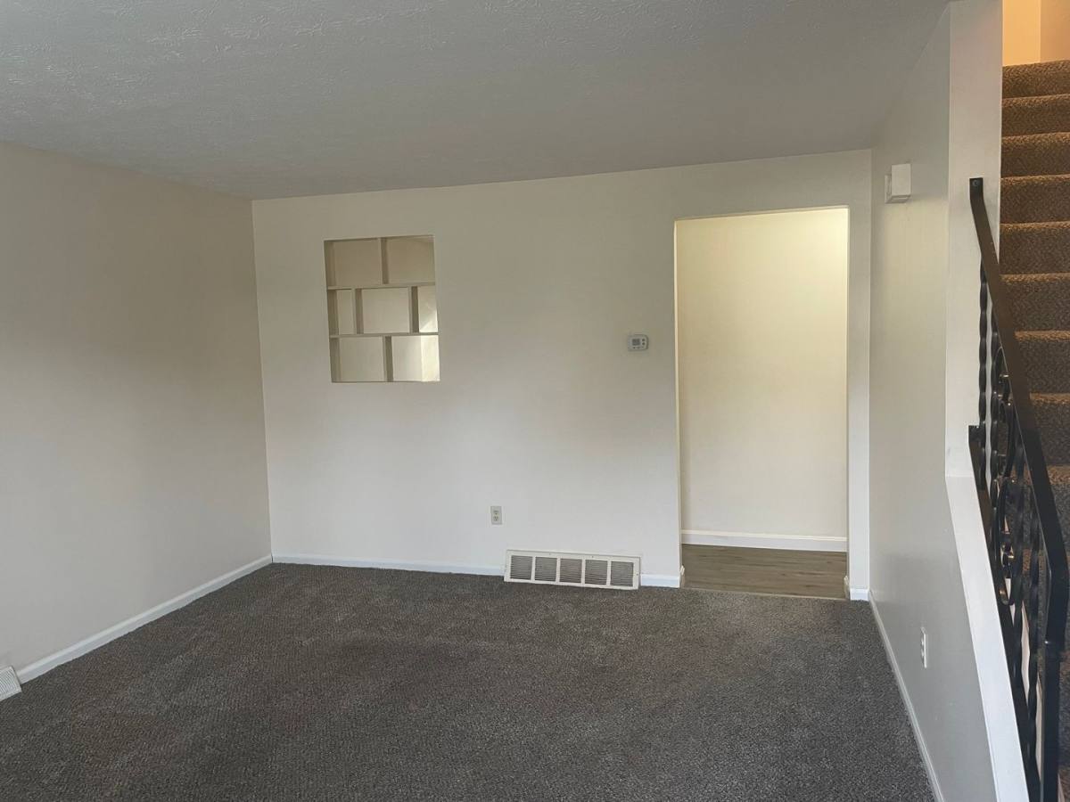 Apartment for rent at 7630-88 Stuhldreher, Massillon, OH 44646