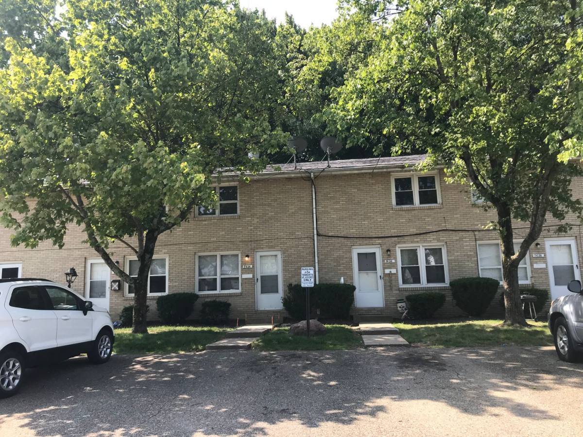 Apartment for rent at 7630-88 Stuhldreher, Massillon, OH 44646