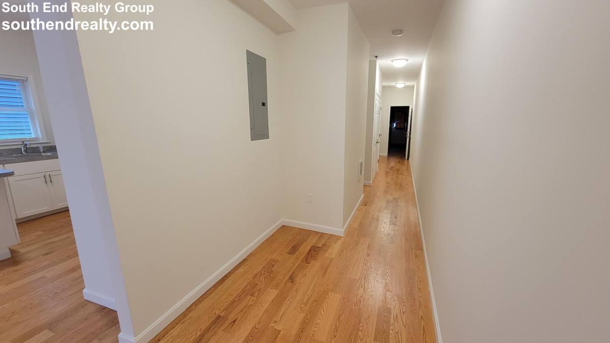 Apartment for rent at 920 Hyde Park Ave #1, Hyde Park, MA 02136