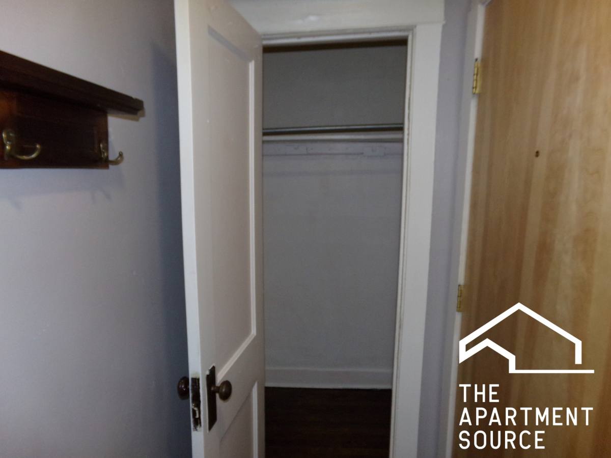 Apartment for rent at 3606 W Sunnyside Ave #3, Chicago, IL 60625