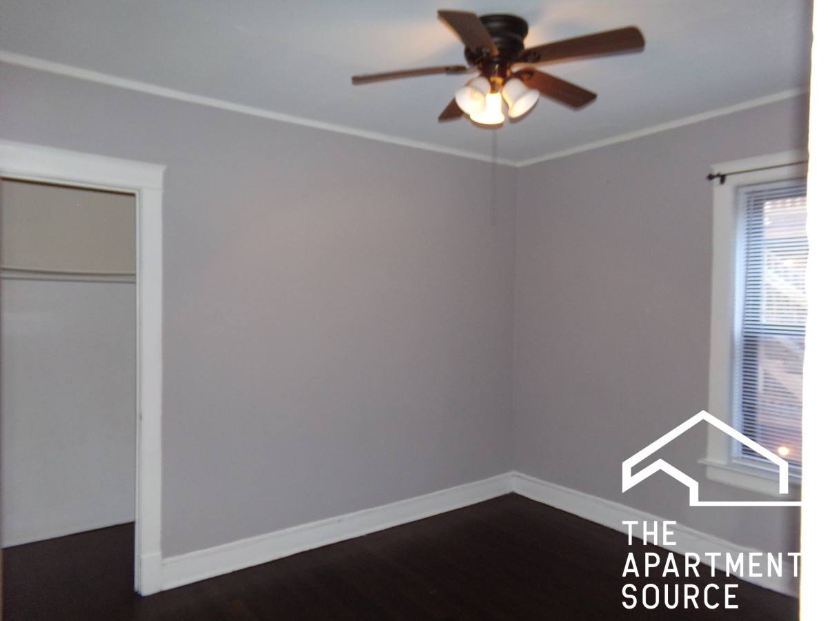 Apartment for rent at 3606 W Sunnyside Ave #3, Chicago, IL 60625