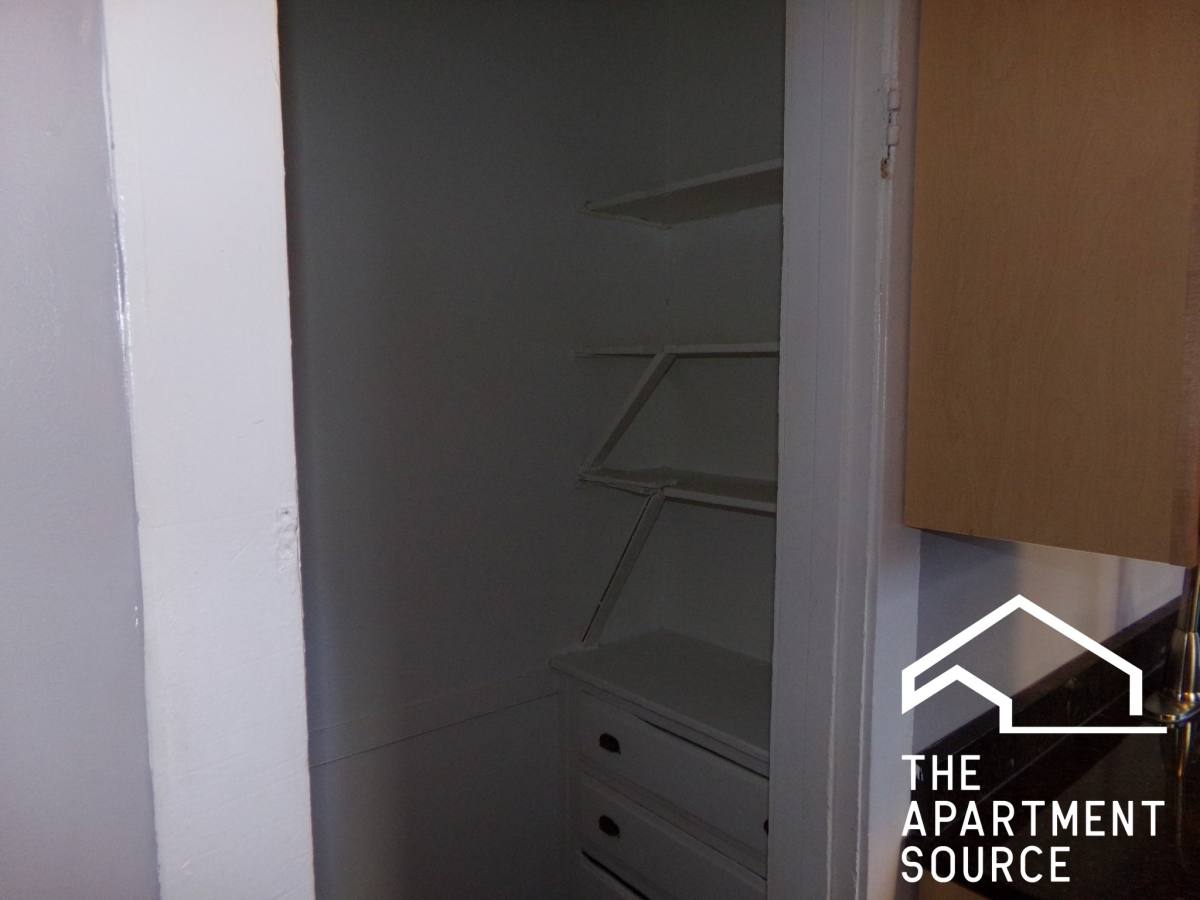 Apartment for rent at 3606 W Sunnyside Ave #3, Chicago, IL 60625